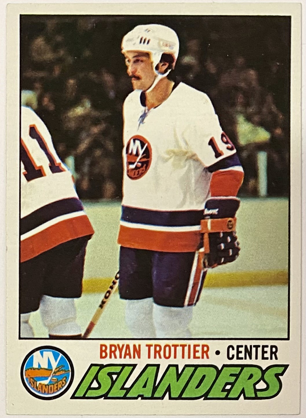 Bryan Trottier 1977-78 Topps New York Islanders Hockey Card - KBK Sports