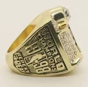 1998 Chicago Bulls Premium Replica Championship Ring – HYPERINGS